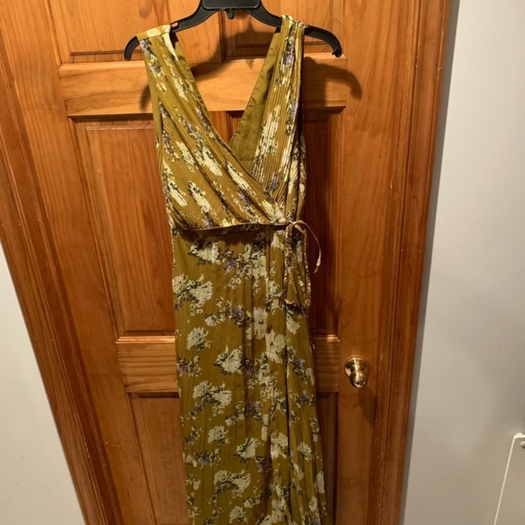 ASOS Mustard Floral Maxi Dress - Picture 2 of 6
